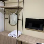 Kevin's Lungomare Apartamento *